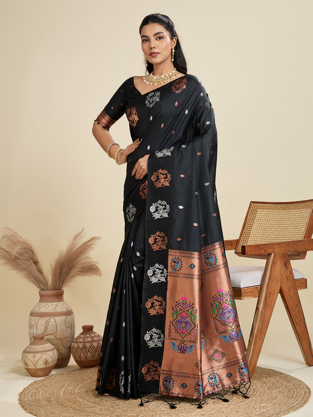 Black Banarasi Silk Saree with Zari Weaving & Paithani Pallu