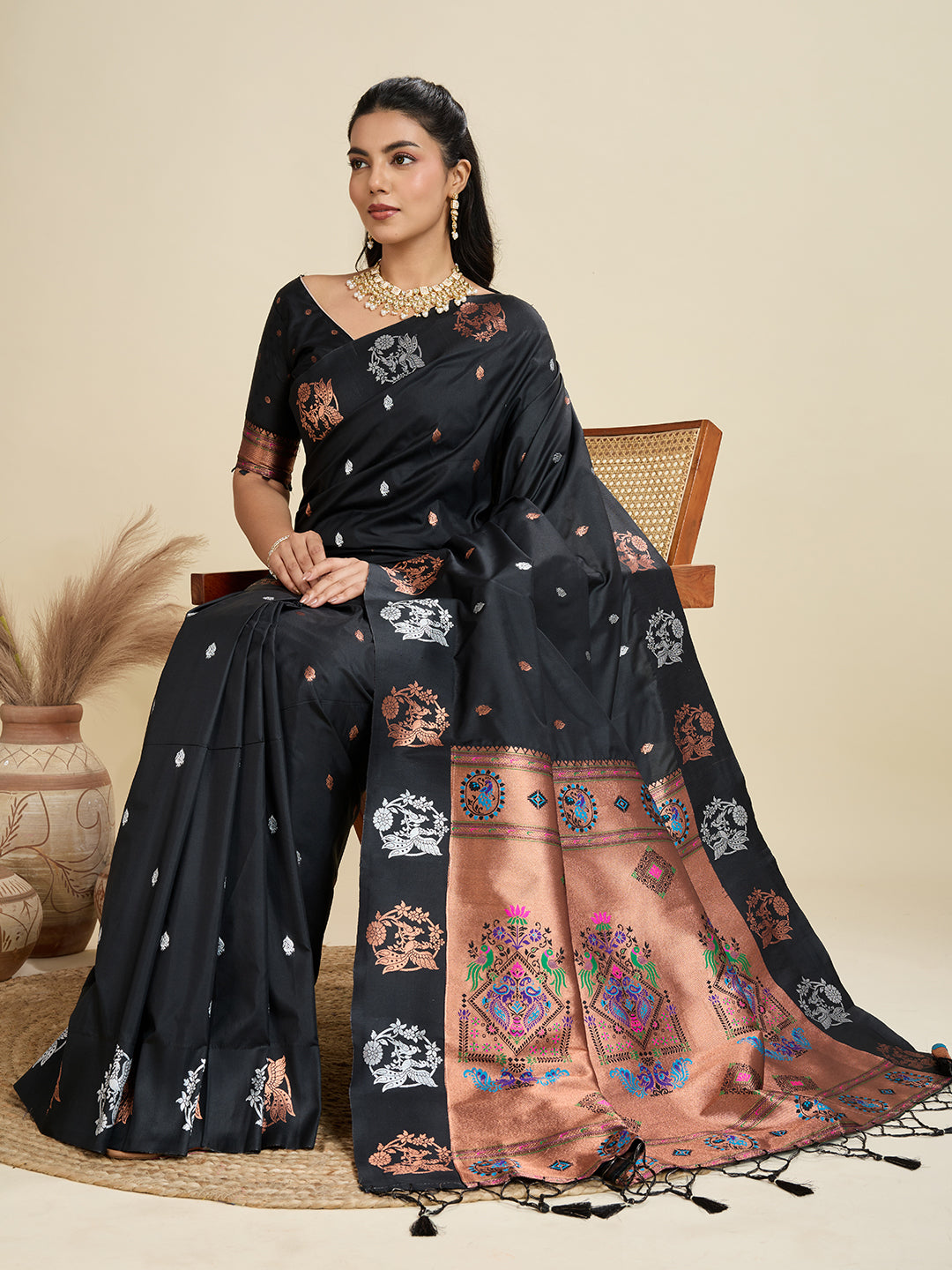 Black Banarasi Silk Saree with Zari Weaving & Paithani Pallu