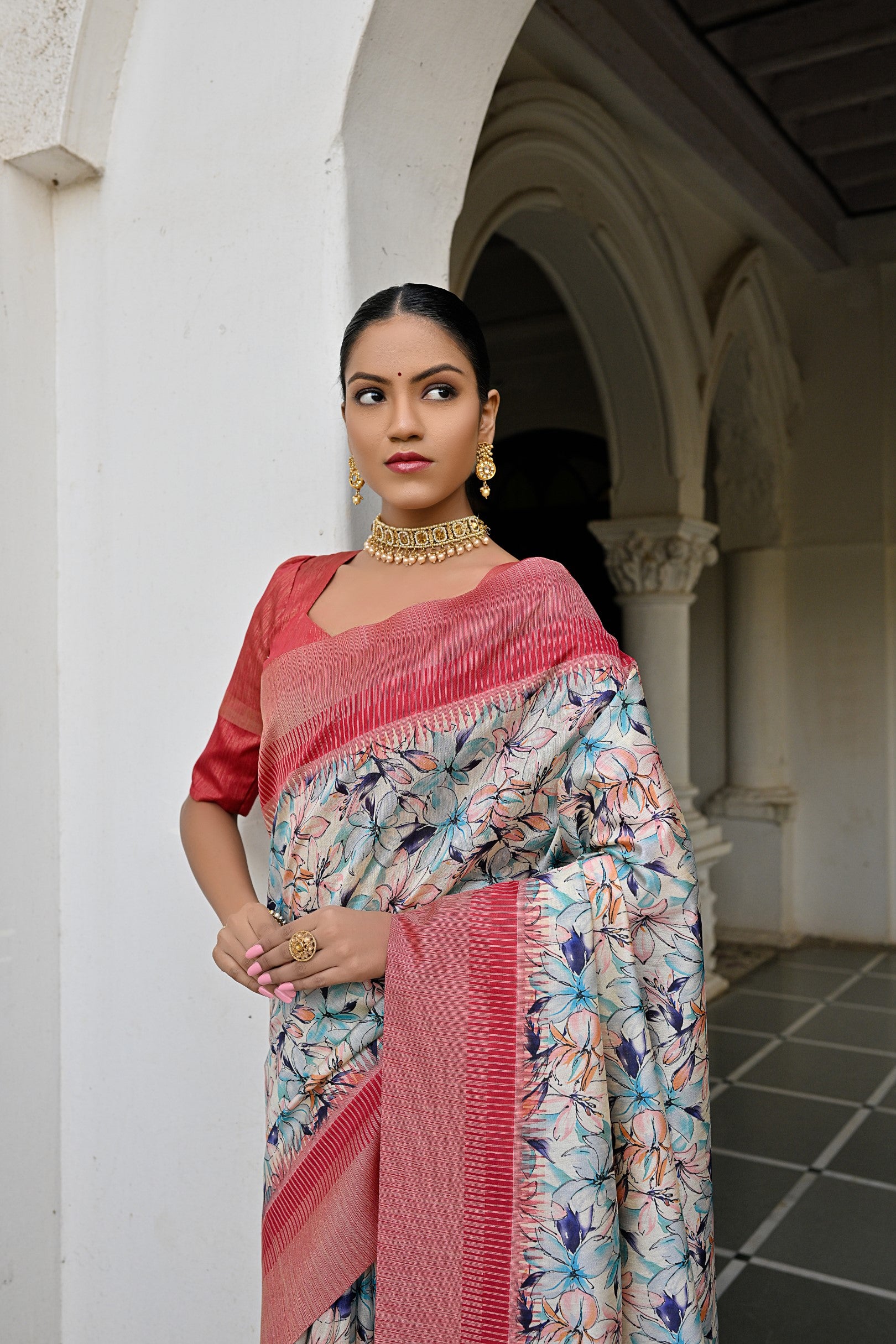 silk saree with contrast zari woven Bomkai Temple Border