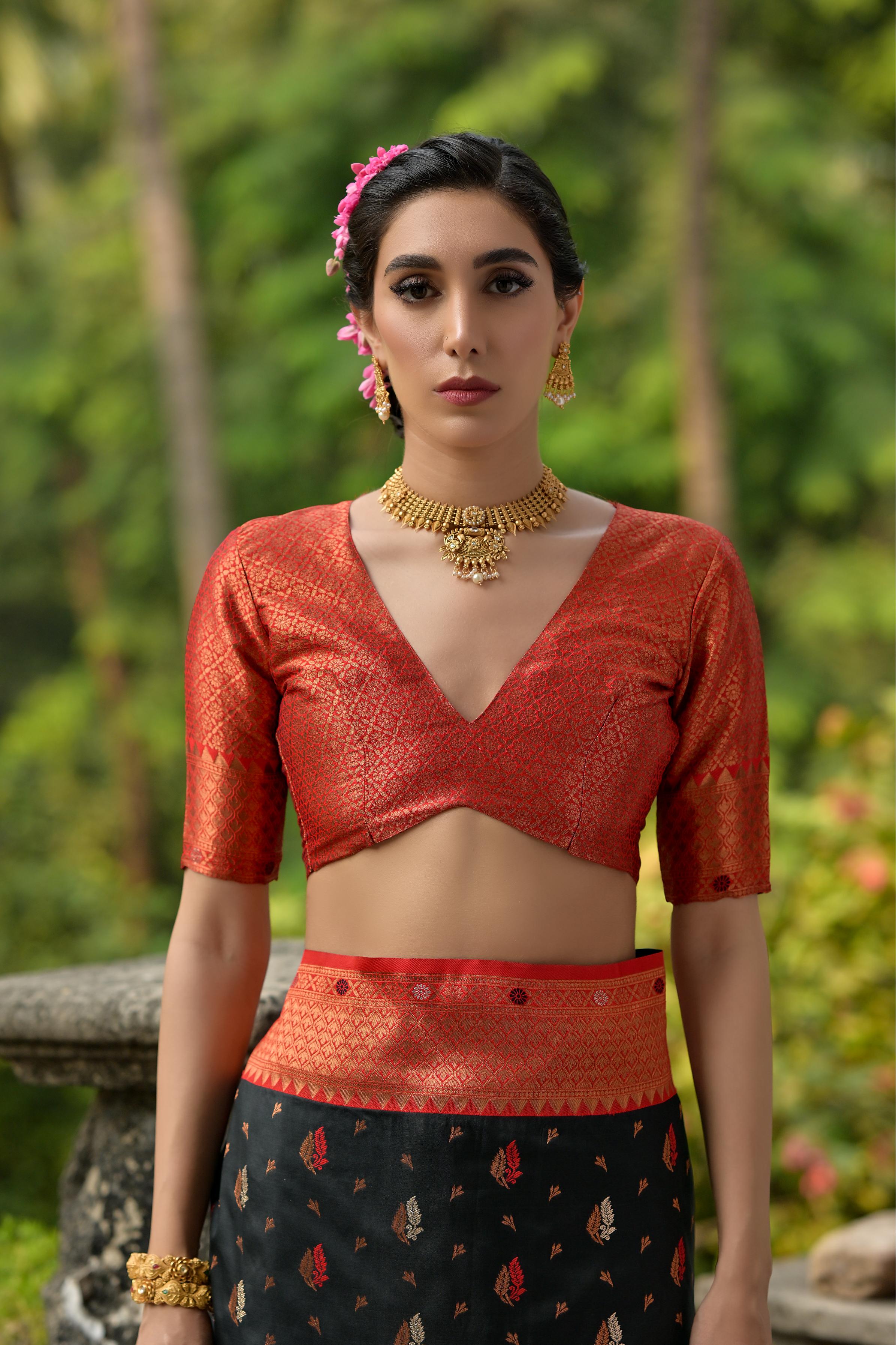 Handwoven Black Banarasi Silk Saree with Intricate Zari Work
