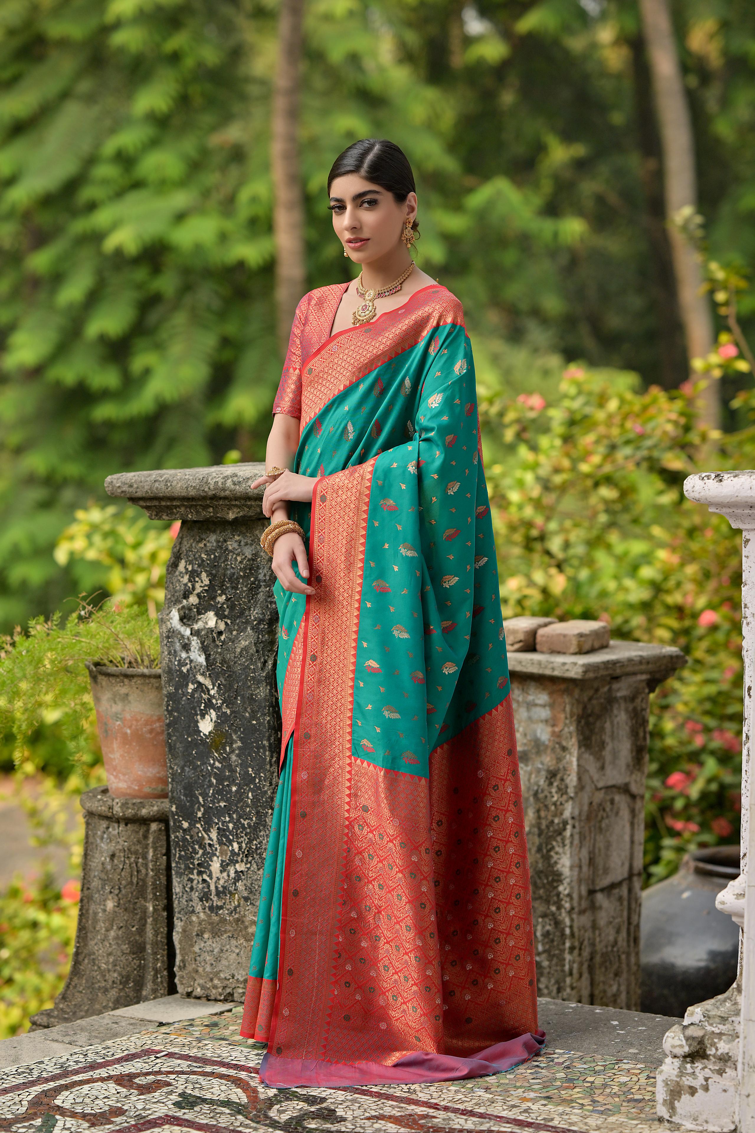 Rama Banarasi Silk Saree with Zari Weaving