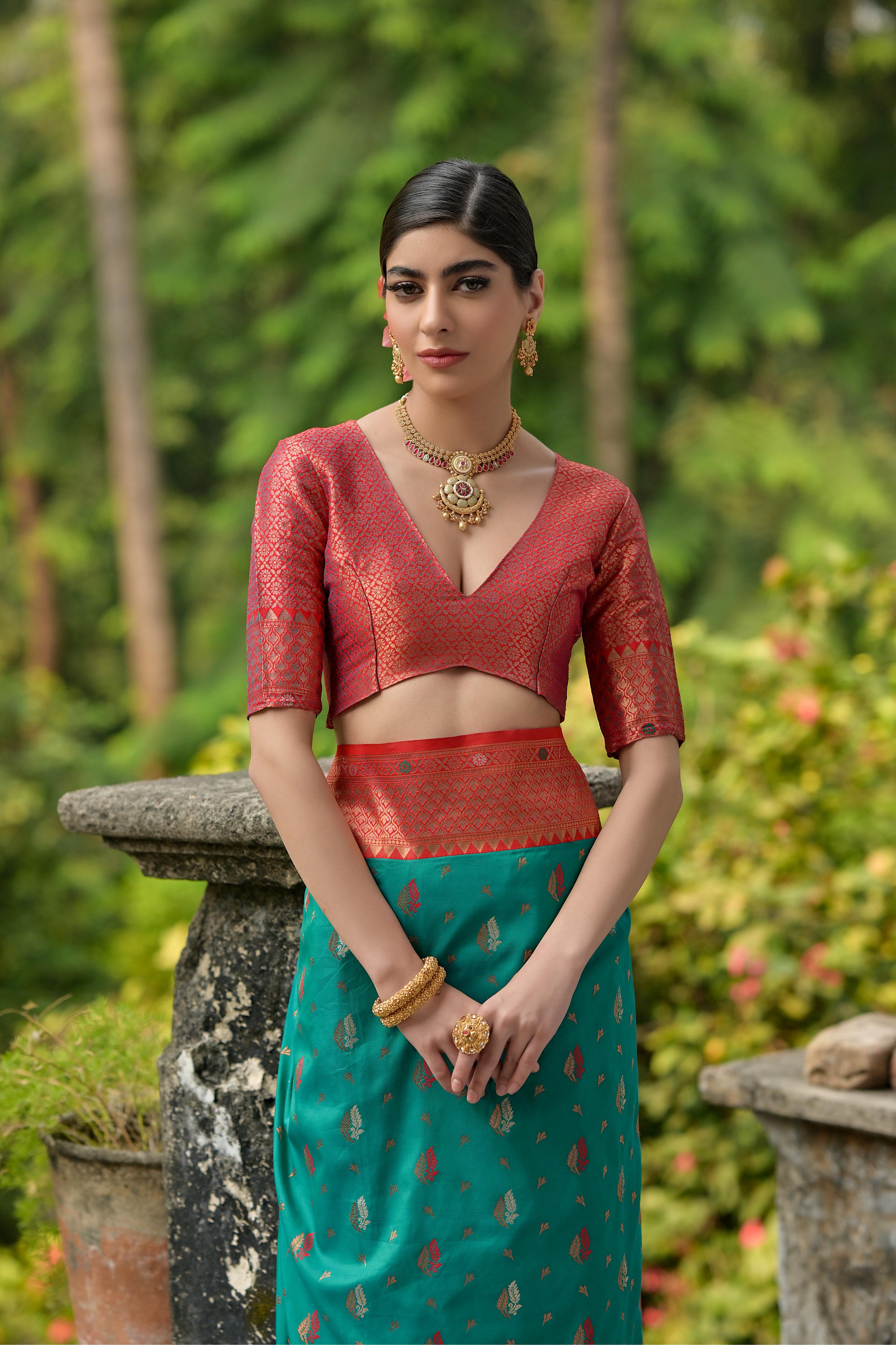 Rama Banarasi Silk Saree with Zari Weaving