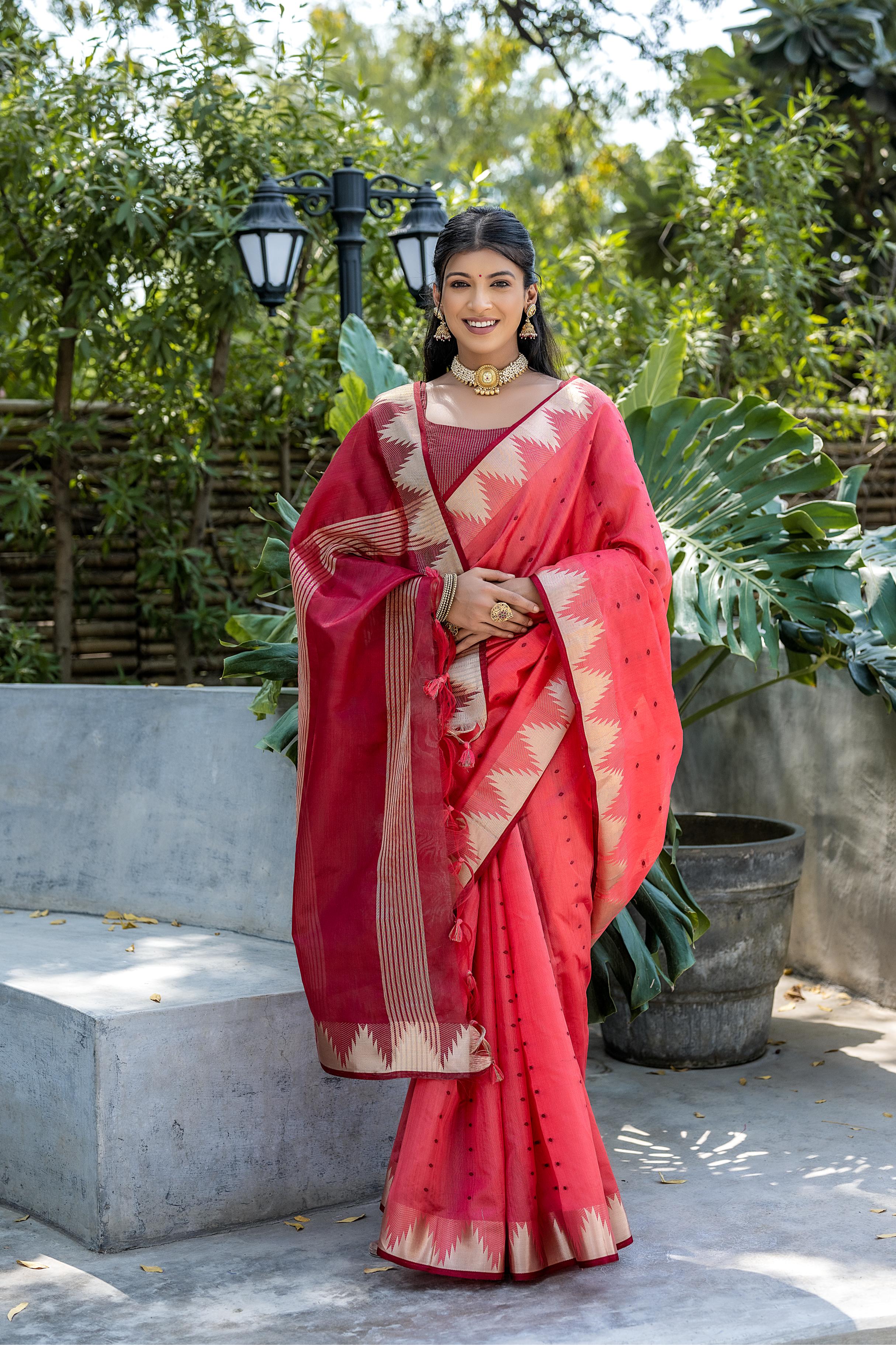 Elegant Peach & Maroon Zari Woven Saree