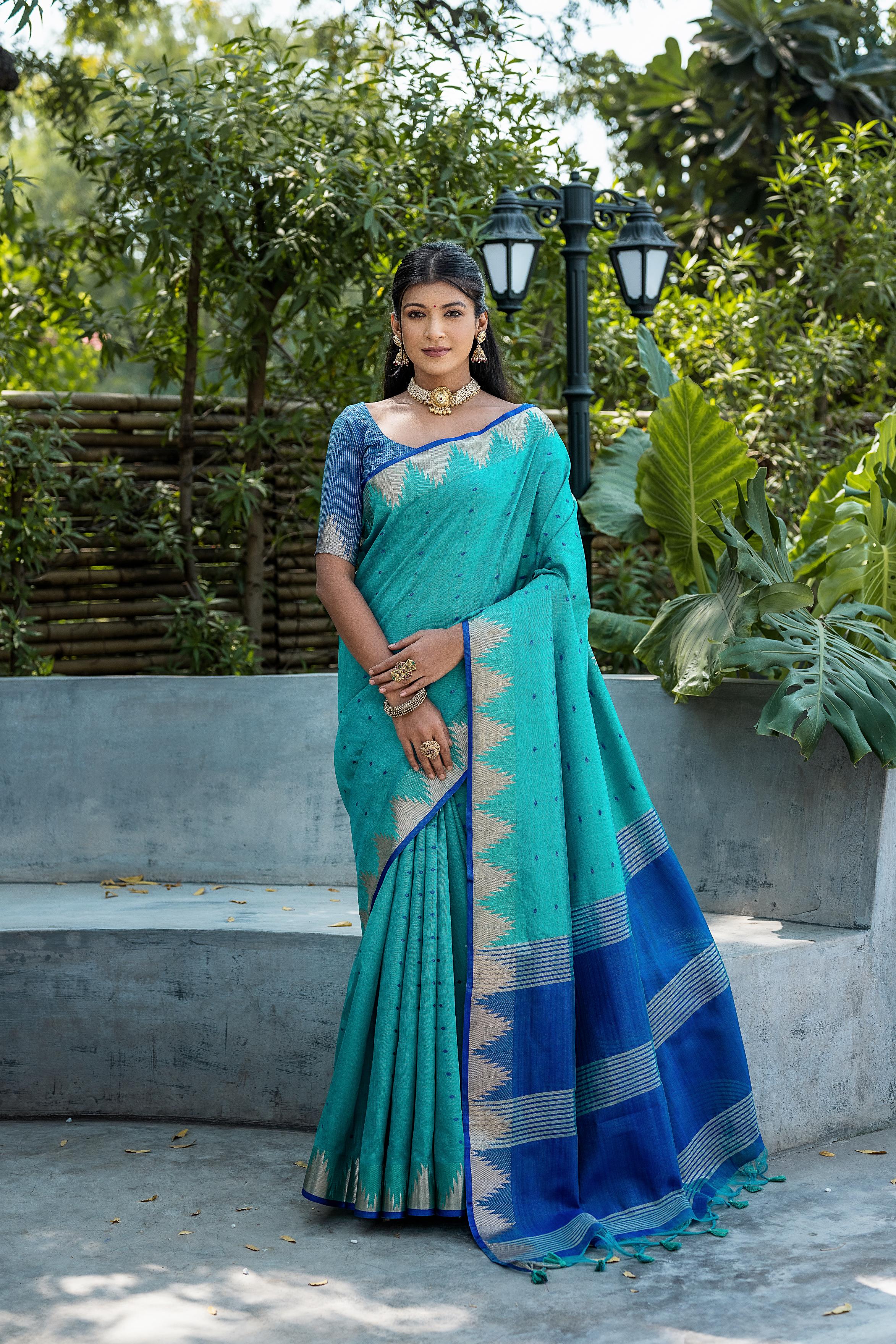 Exquisite Teal Blue Raw Silk Saree for Festive Occasions