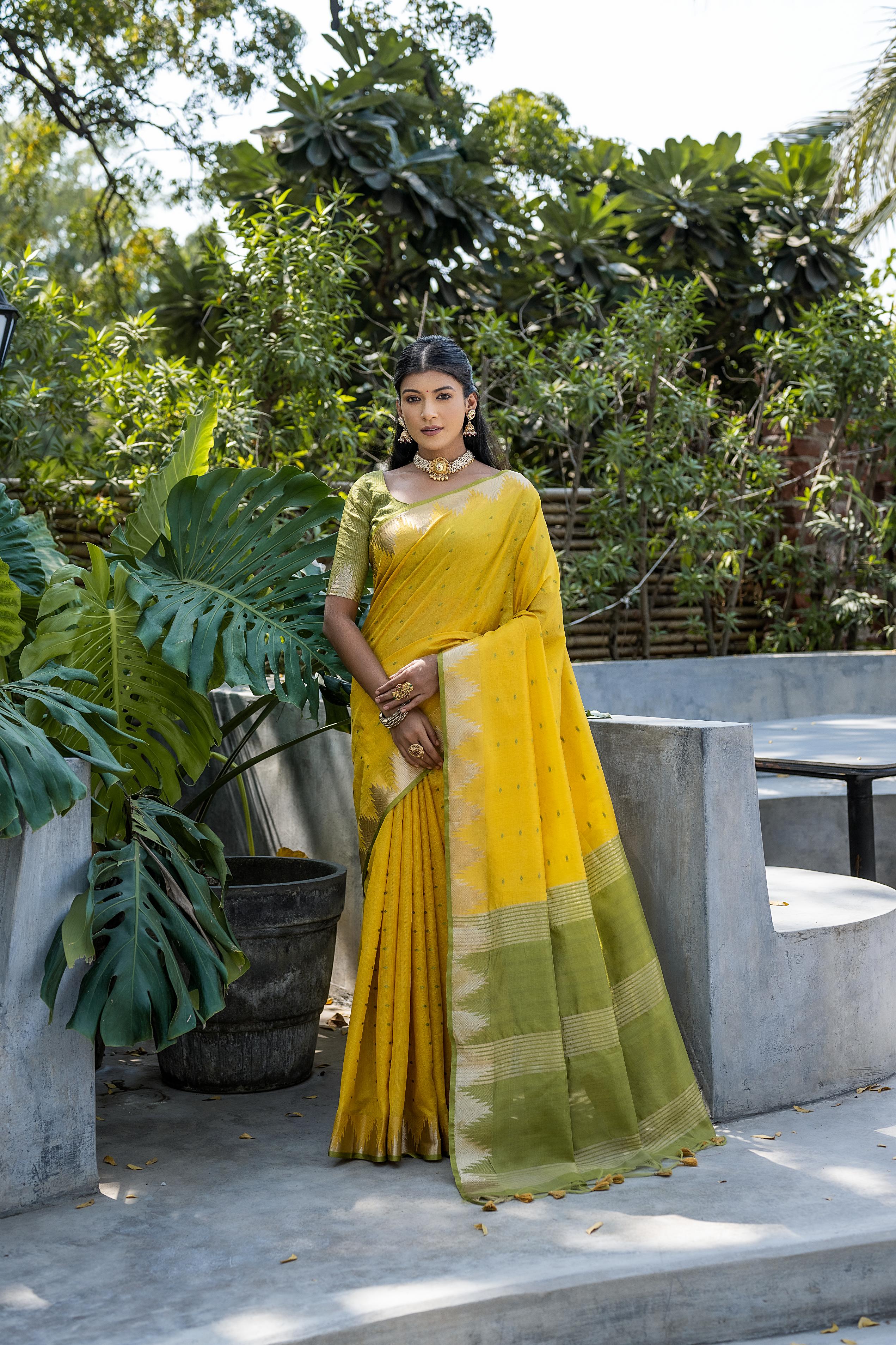 Rama Raw Silk Zari Woven Saree with Butti Weaves