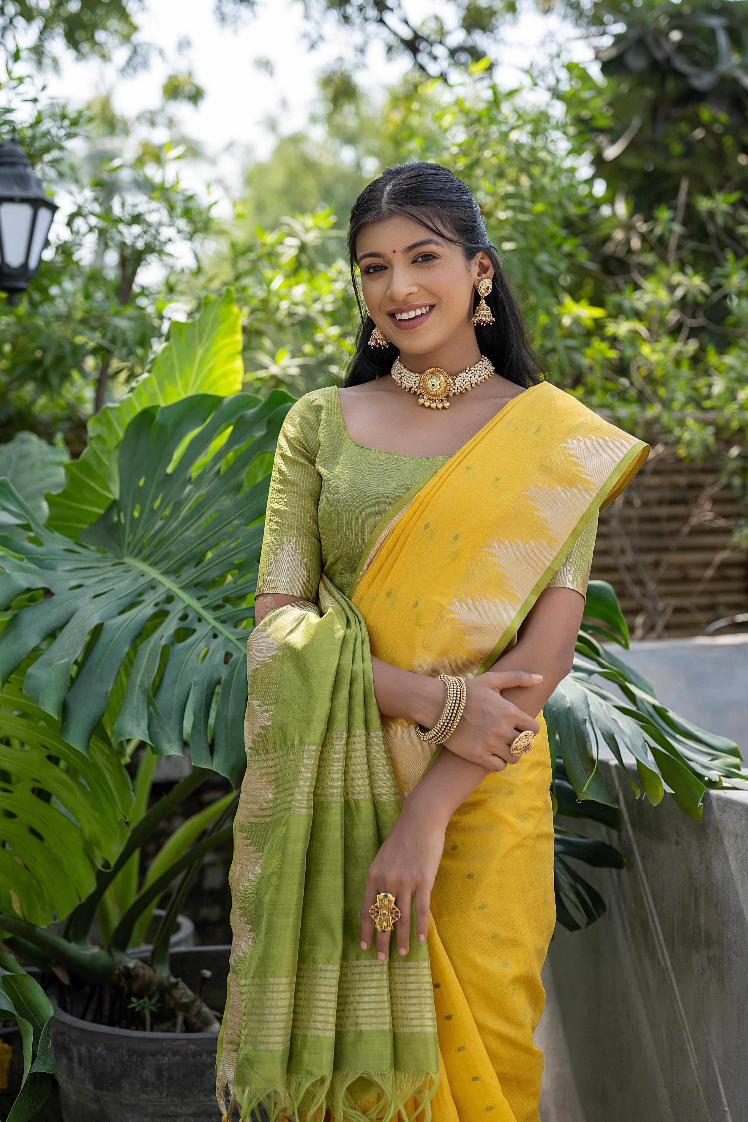 Rama Raw Silk Zari Woven Saree with Butti Weaves