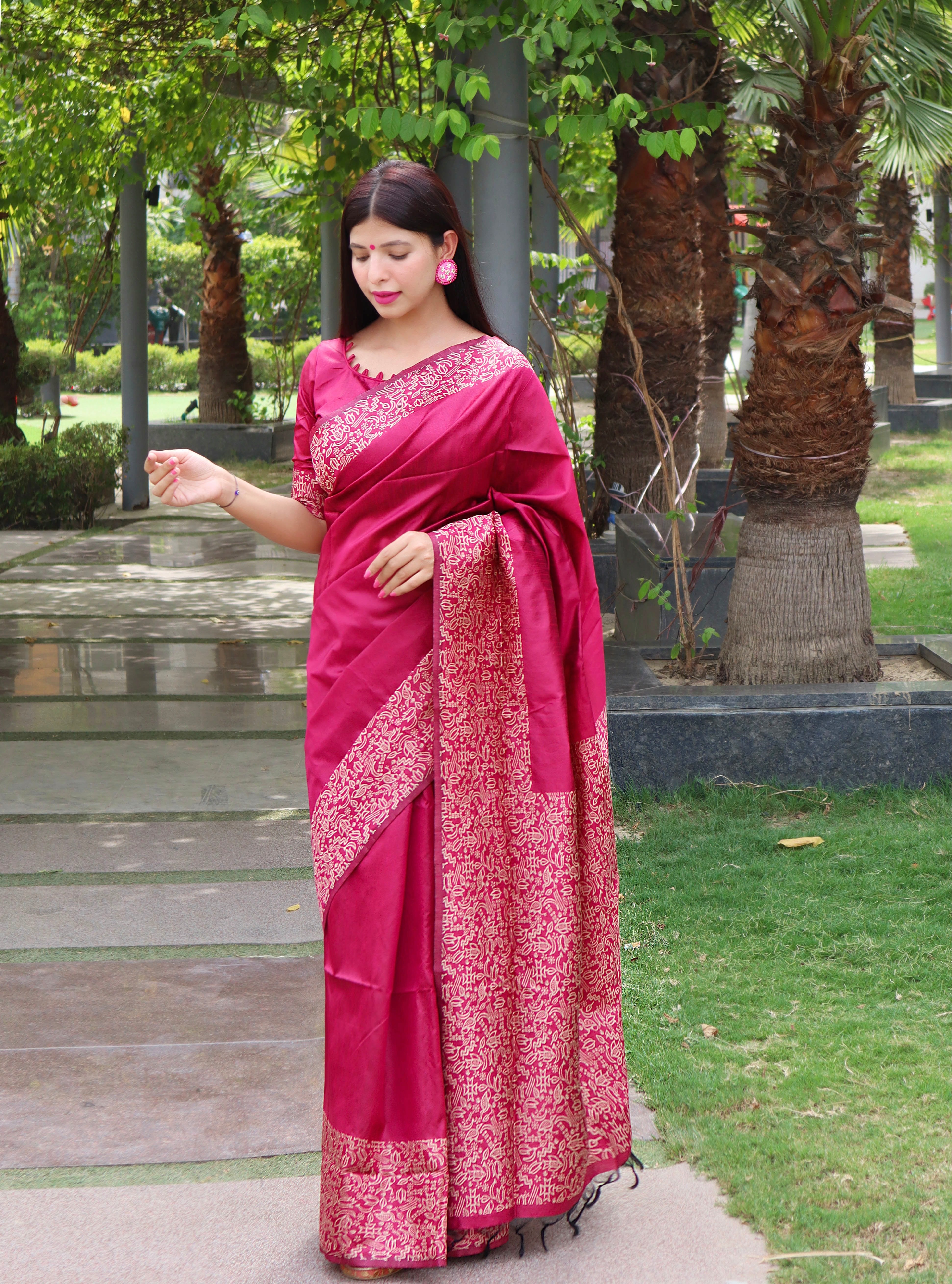 Traditional Handloom Pink Silk Saree with Rich Weaving