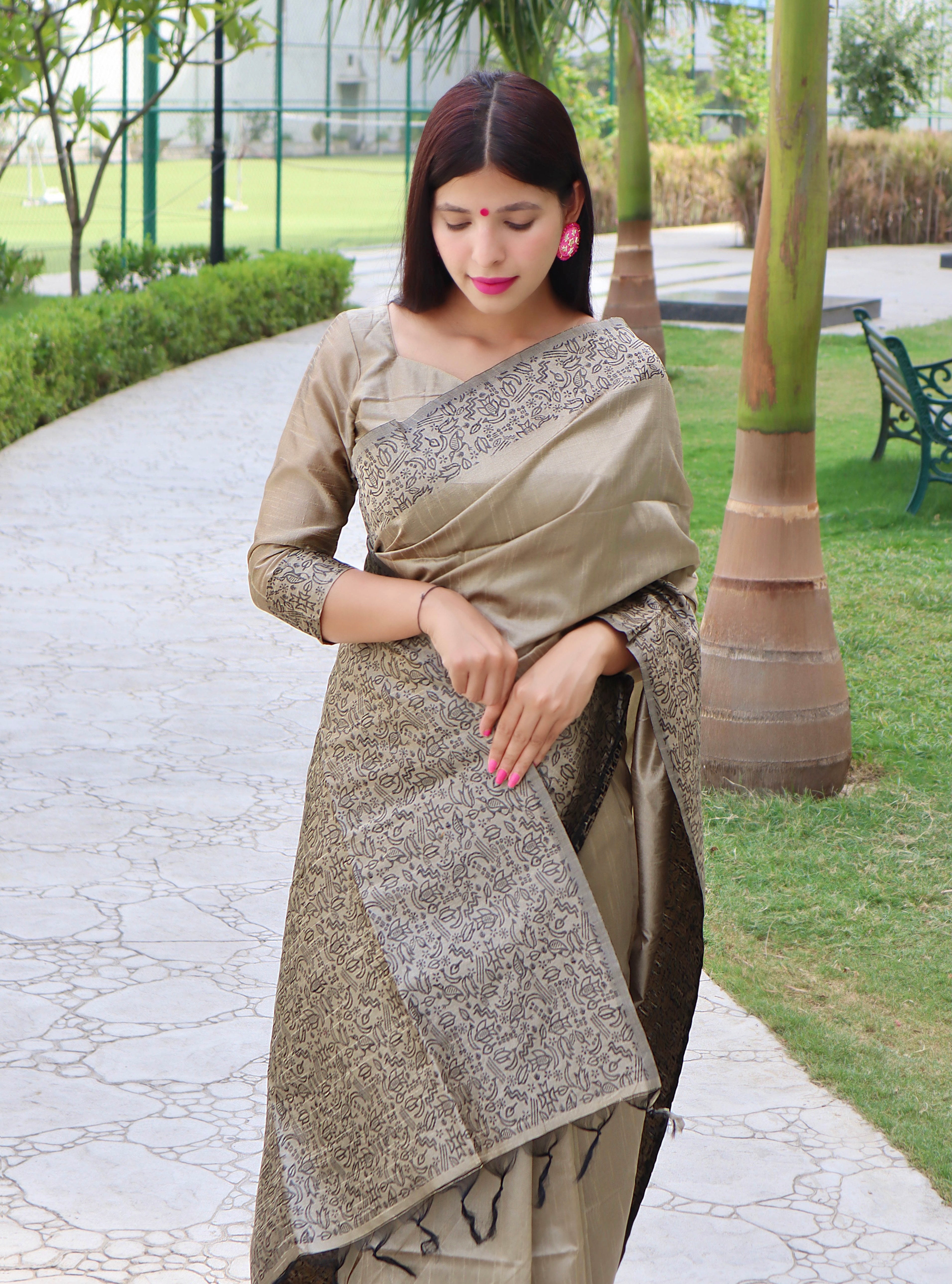 Designer Jacquard Silk Saree with Rich Pallu - Unstitched Blouse Piece