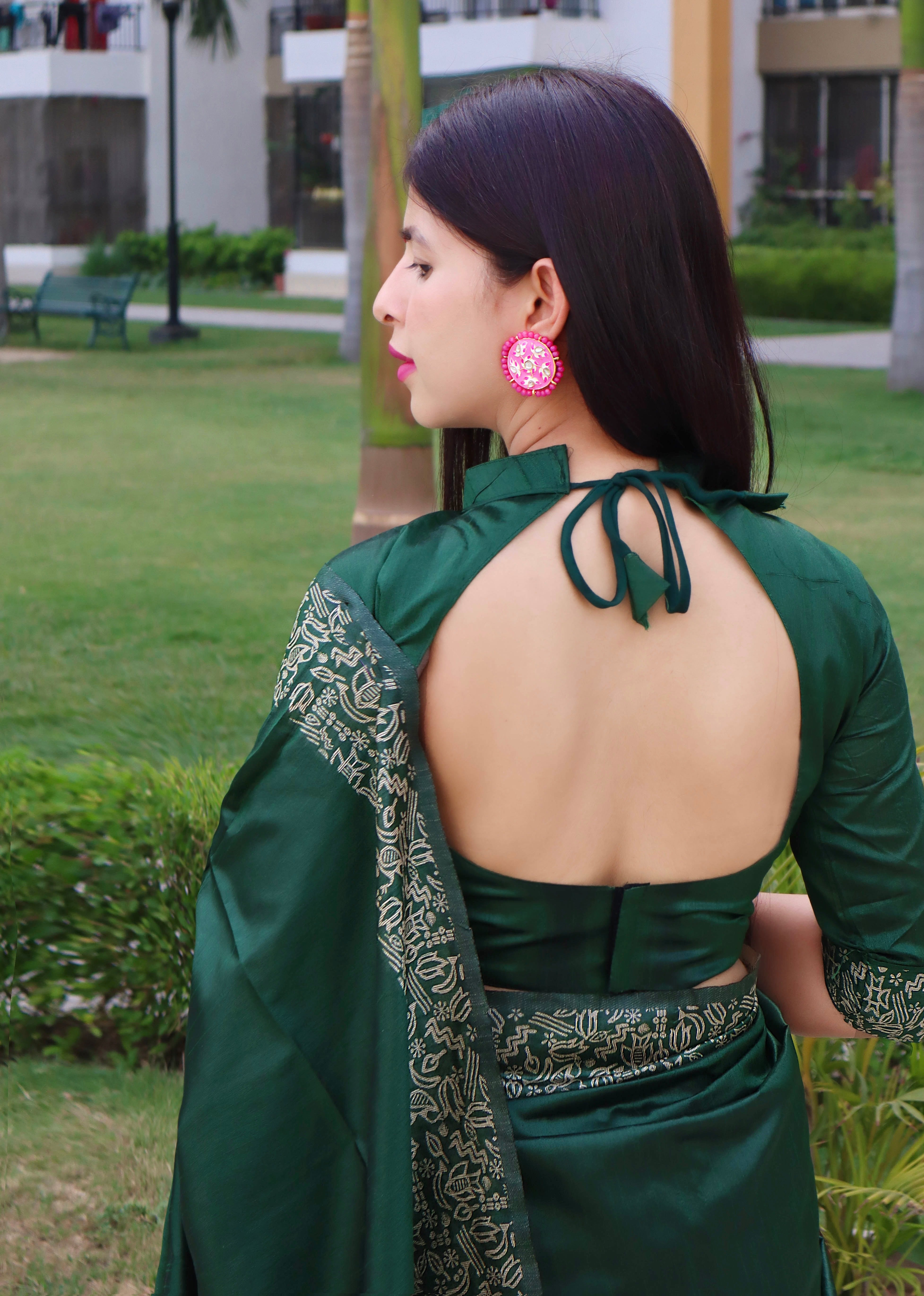 Emerald Green Silk Saree with Intricate Zari Border & Rich Pallu